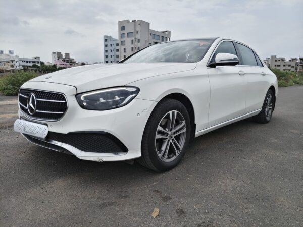 Mercedes Benz 220d 2022 - Image 2