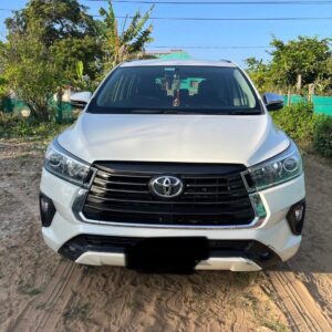 Toyota Innova Crysta