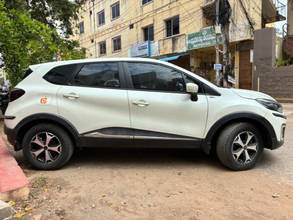 Renault Captur RXL - Image 4